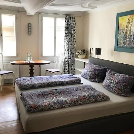 Lilienzimmer Apartment